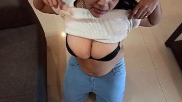 24P Karisma Aunty Big Boobs