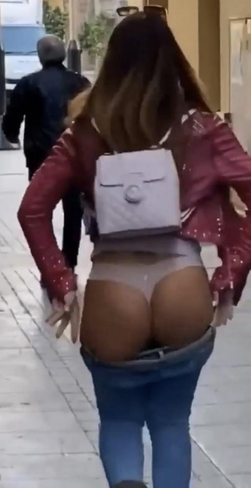 25P Flash That Ass!