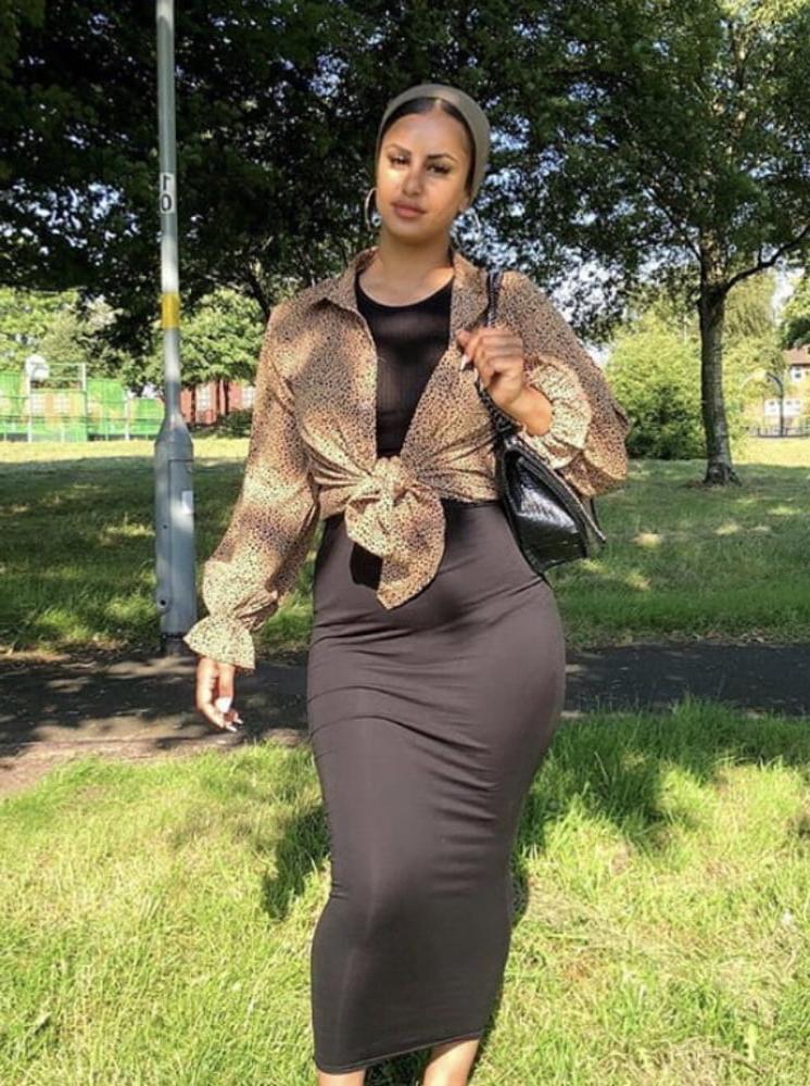 8P Paki girls Comment pls