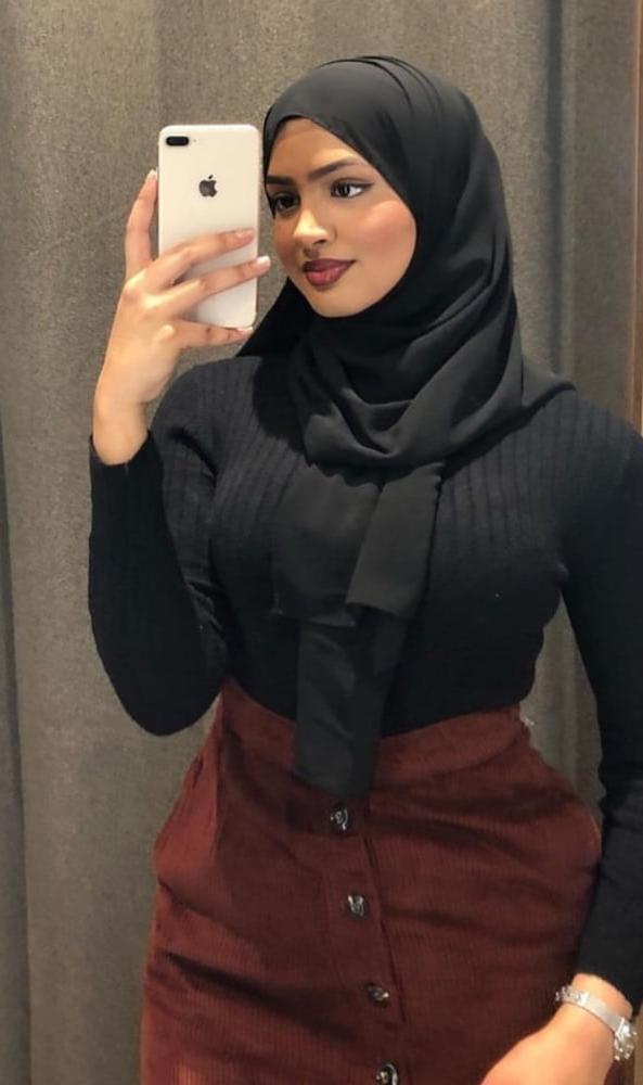 8P Paki girls Comment pls