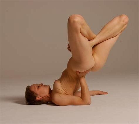 14P Naked Female Yoga