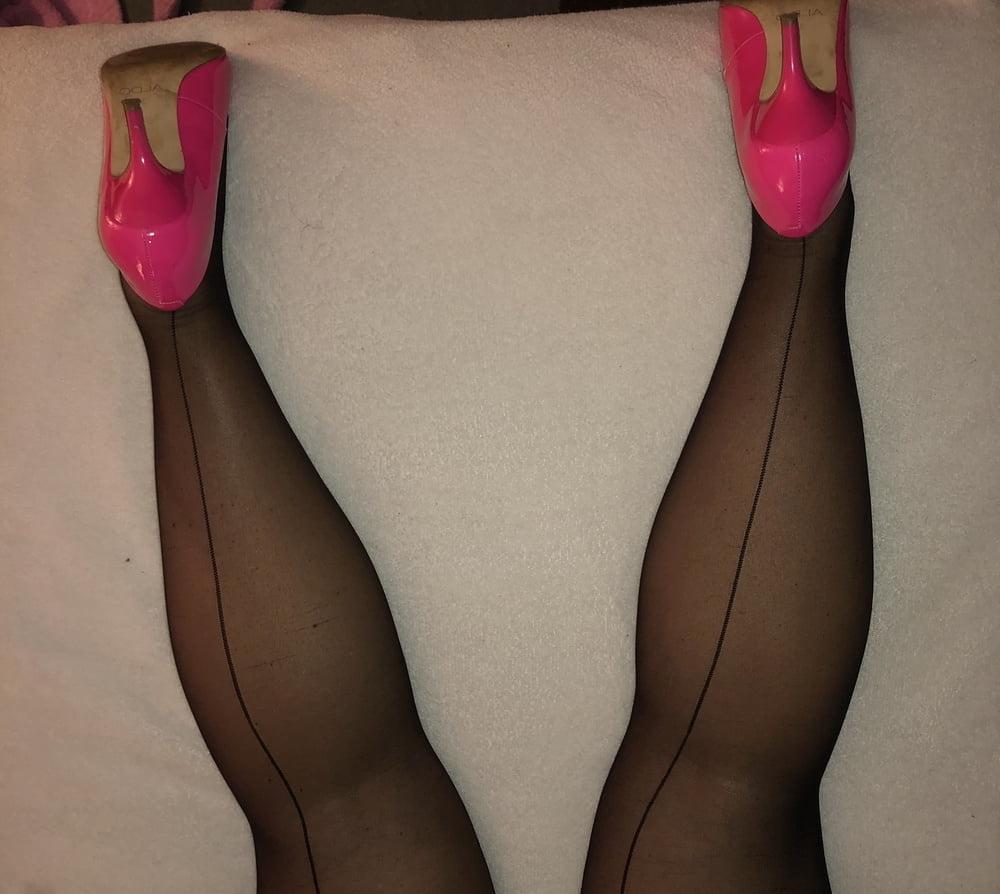 25P LEGS 18