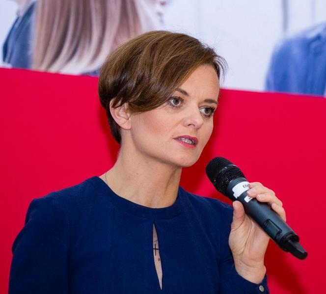 15P Jadwiga Emilewicz Polish Politician with Hot Legs