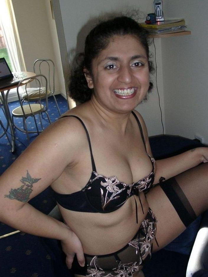 25P IOW escort Anjali