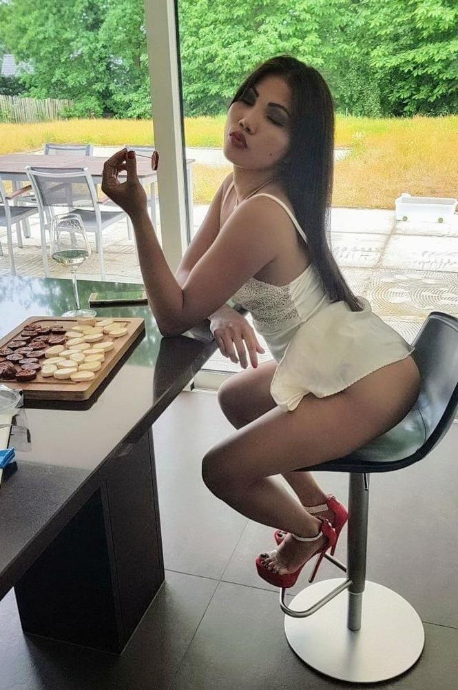 25P SDRUWS2 - THAI HOT PROSTITUTE EXPOSED