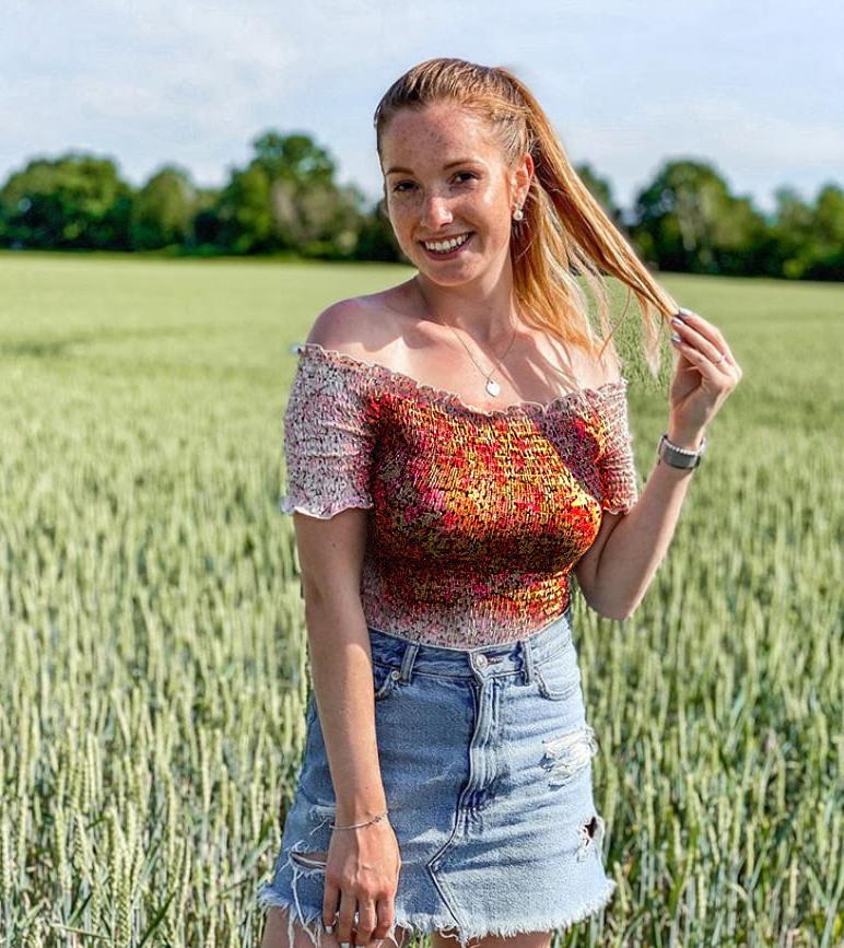 11P Insta flashing: Gianna