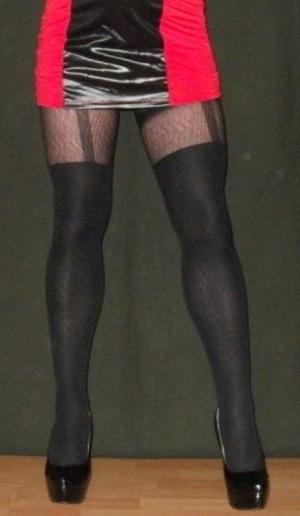 10P Sexy slut with open legs