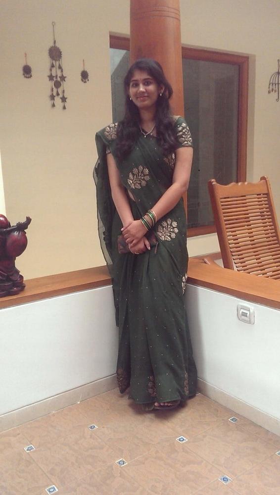 16P Indian wife nude in mirror