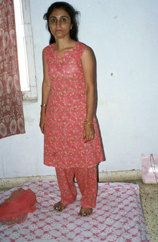 7P Desi villager randi meenu