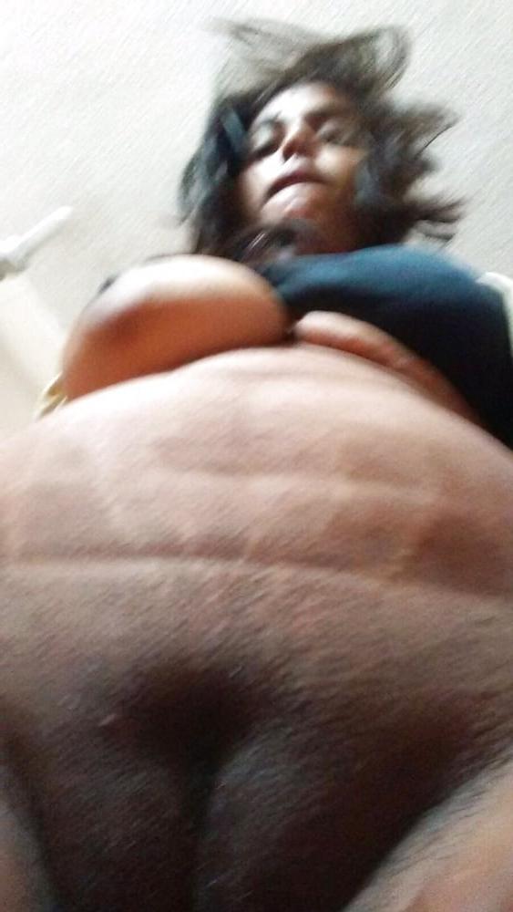 25P desi tall girl kanika