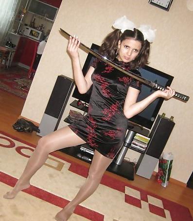 25P Nylon - upskirt - leg 8