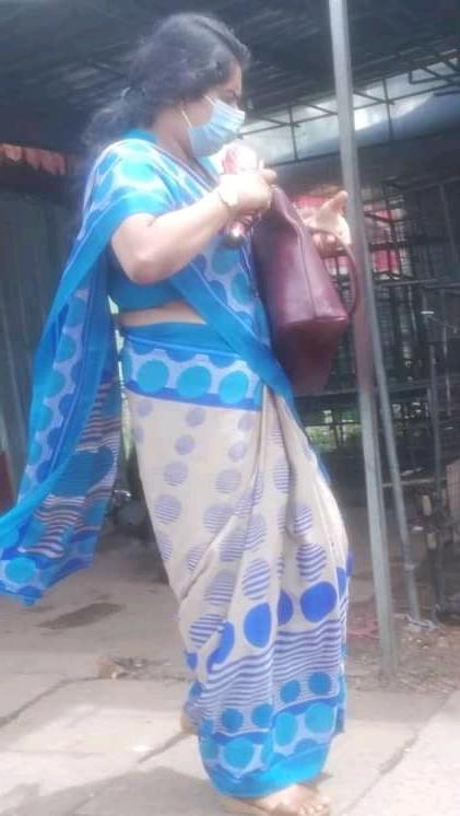 25P sl hot saree road capture fb 5