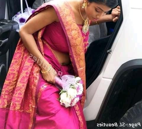 25P sl hot saree road capture fb 5