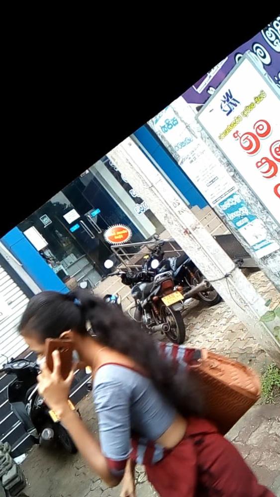 25P sl hot saree road capture fb 5