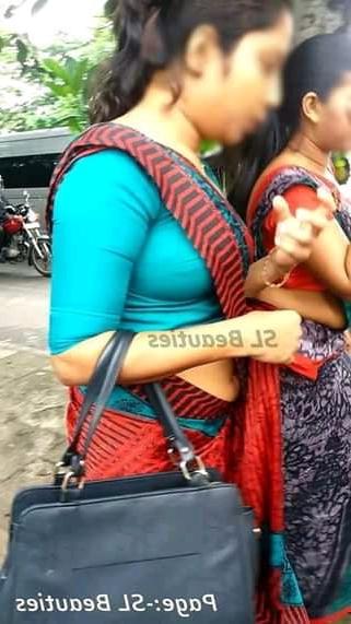 25P sl hot saree road capture fb 5