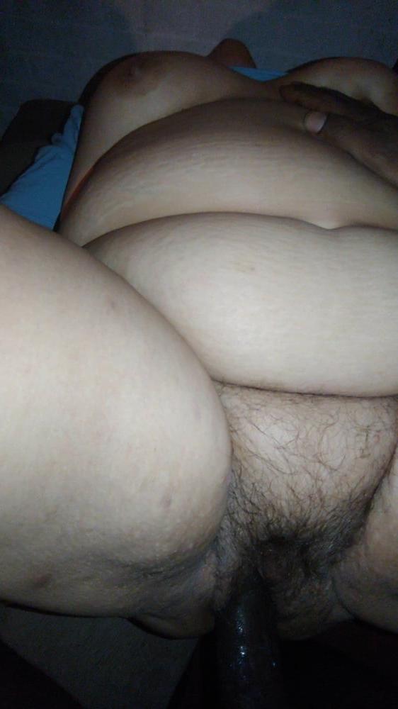 8P Young hairy pussy