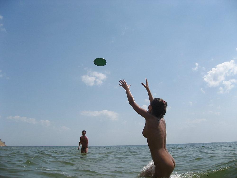 25P Ukranian nudist beach goddess Innuska 