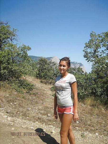 25P Ukranian nudist beach goddess Innuska 