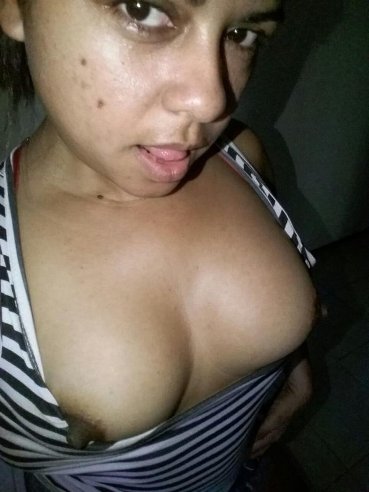 25P HORNY LATINO GF TOOK NASTY SELFIES FOR BF 151 PICS SET