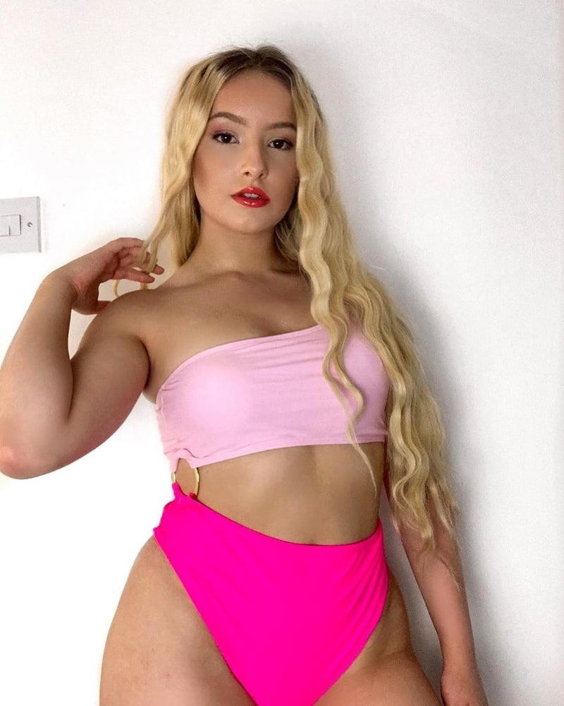 19P UK Fitness Girls 2020 – Band 2