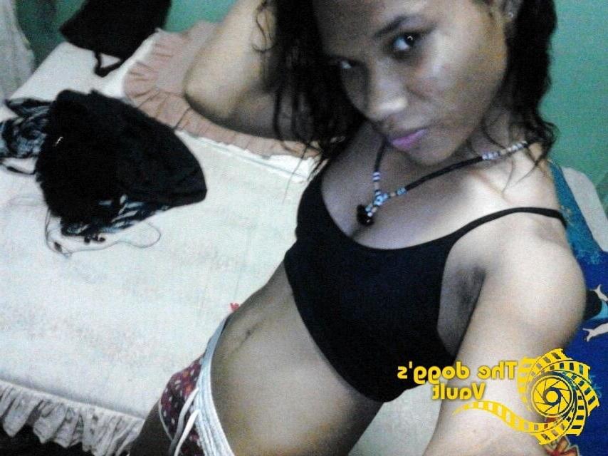 18P PNG Skinny Teen Flashing