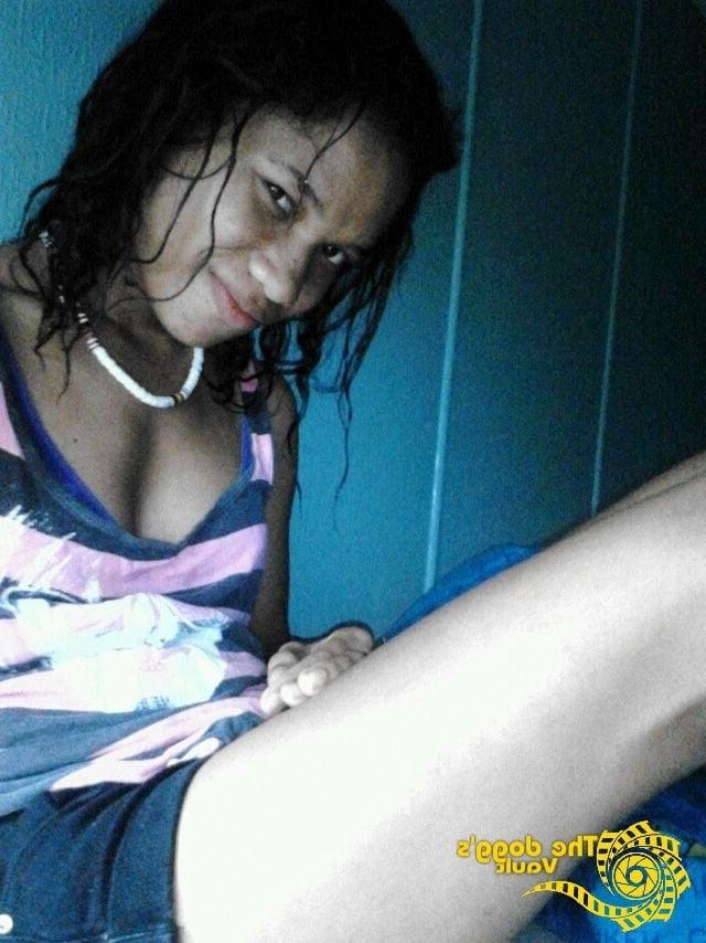 18P PNG Skinny Teen Flashing