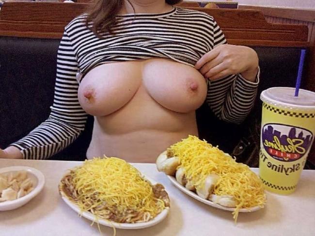 25P Amateur Sluts Public Flashing! - 209!