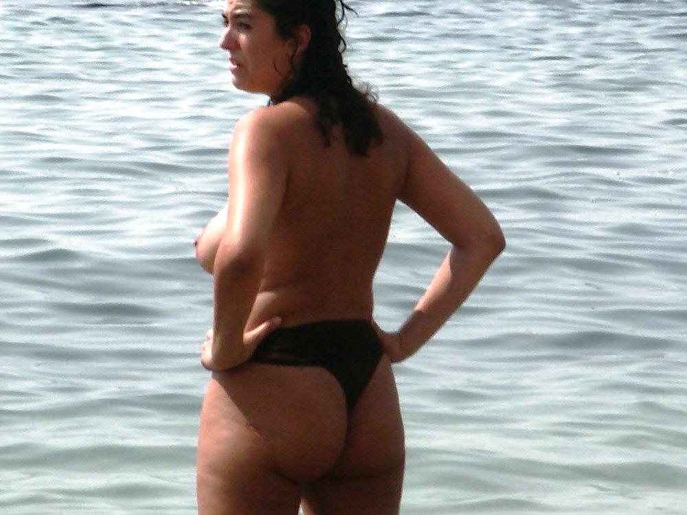 25P Mature on beach with big tits
