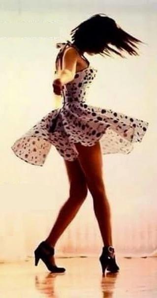 25P Hot Legs