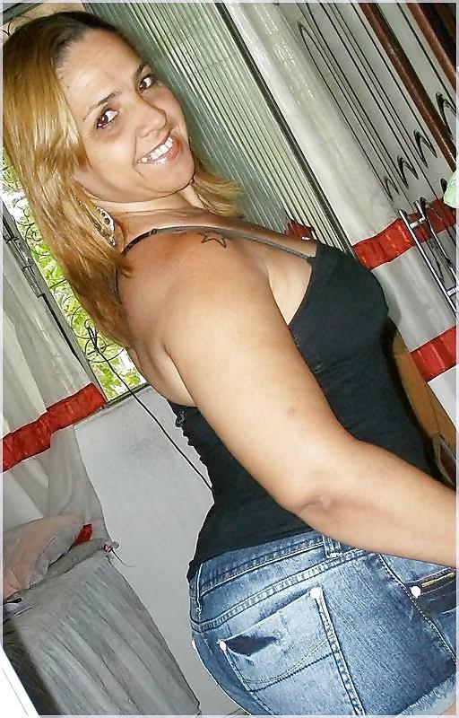 25P More Latin MiLFs From MeetMeMatch.com
