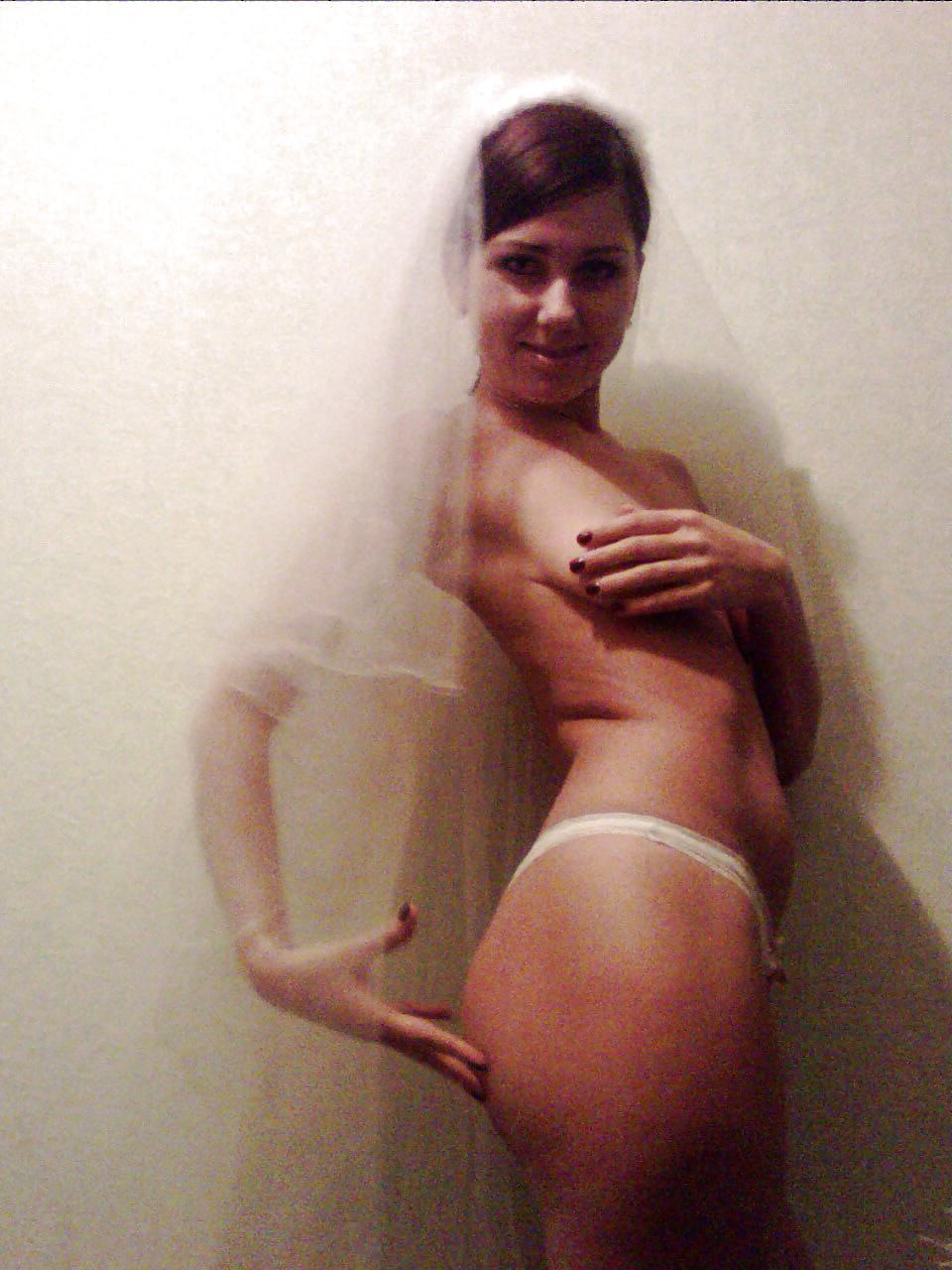 25P Wild brides