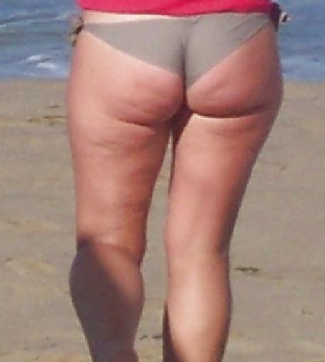 25P Beach super round greasy ASS
