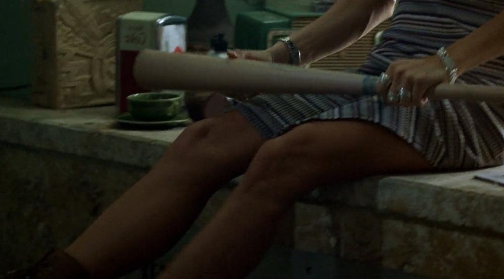 25P Tea Leoni's Legs in Bad Boys