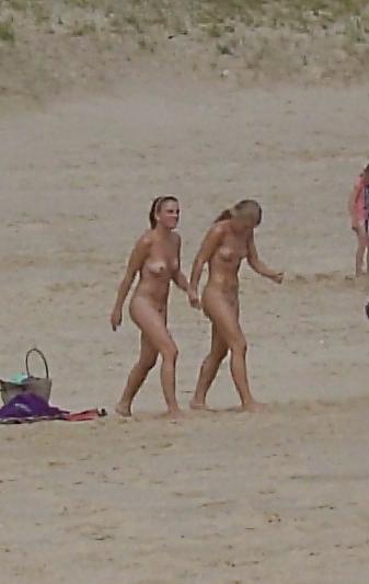 20P Biarriz naked beach 2011