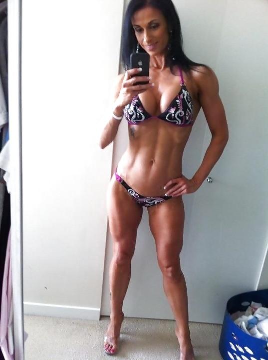 25P Fitness Chicks by Callmeyourfreak