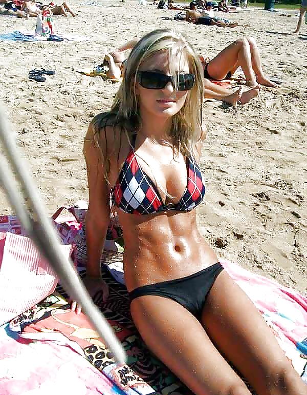 25P Fitness Chicks by Callmeyourfreak