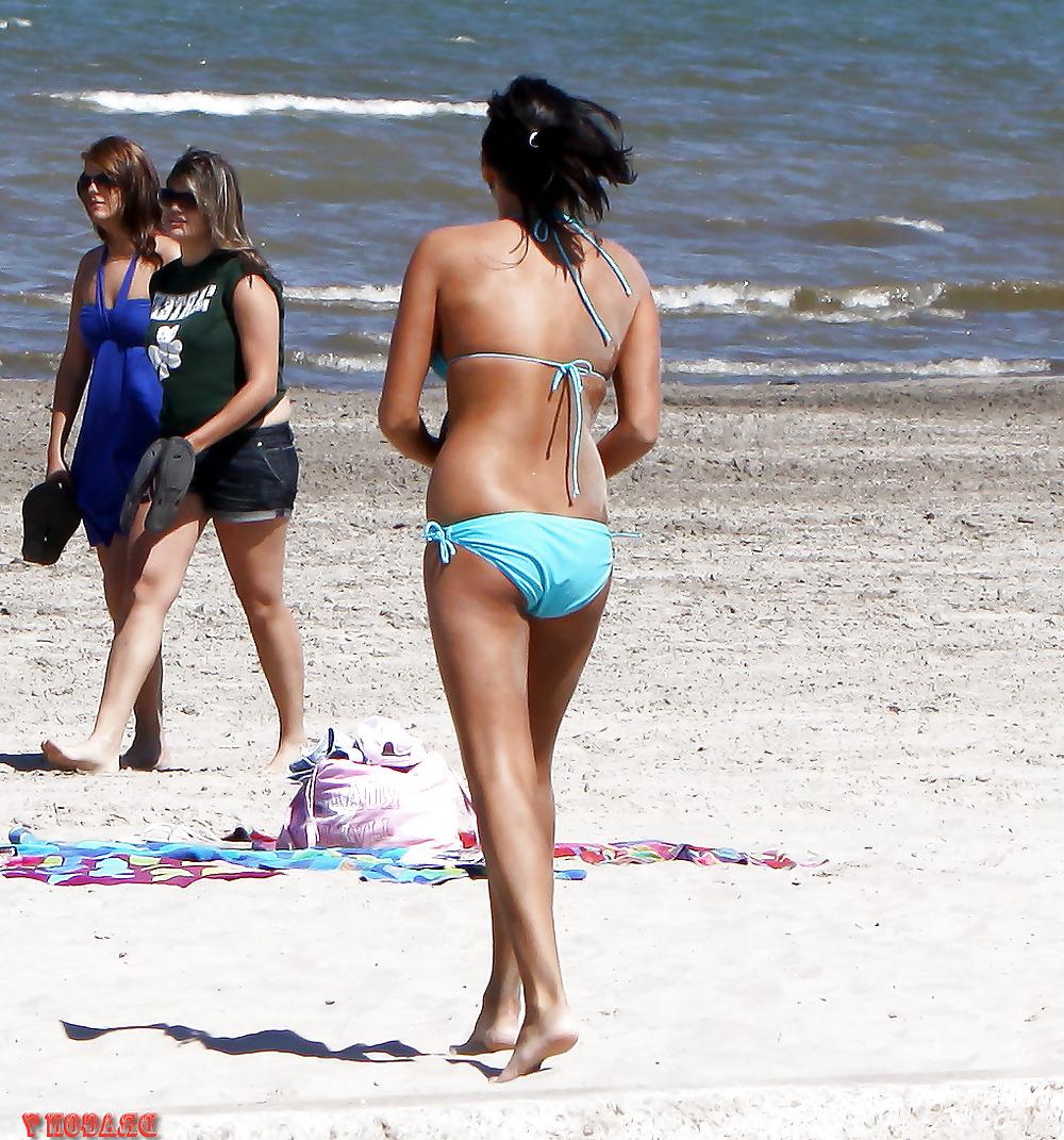 25P Self-Taken High Quality Beach Photography 