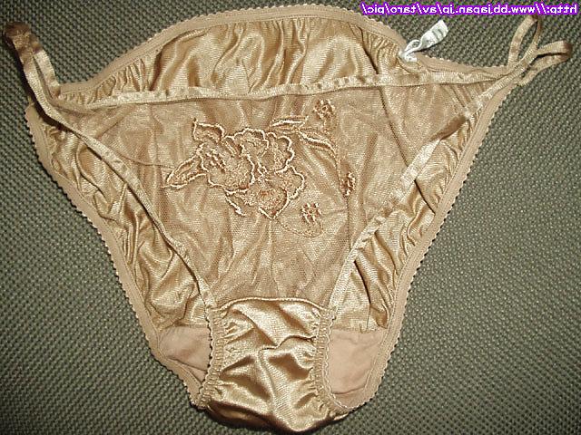 23P Nylon Panty Scans Pics