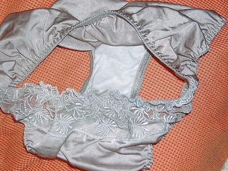 23P Nylon Panty Scans Pics