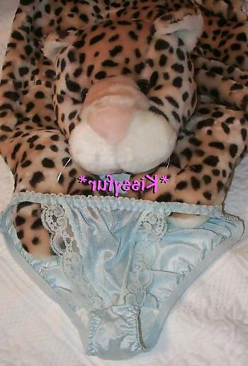 23P Nylon Panty Scans Pics