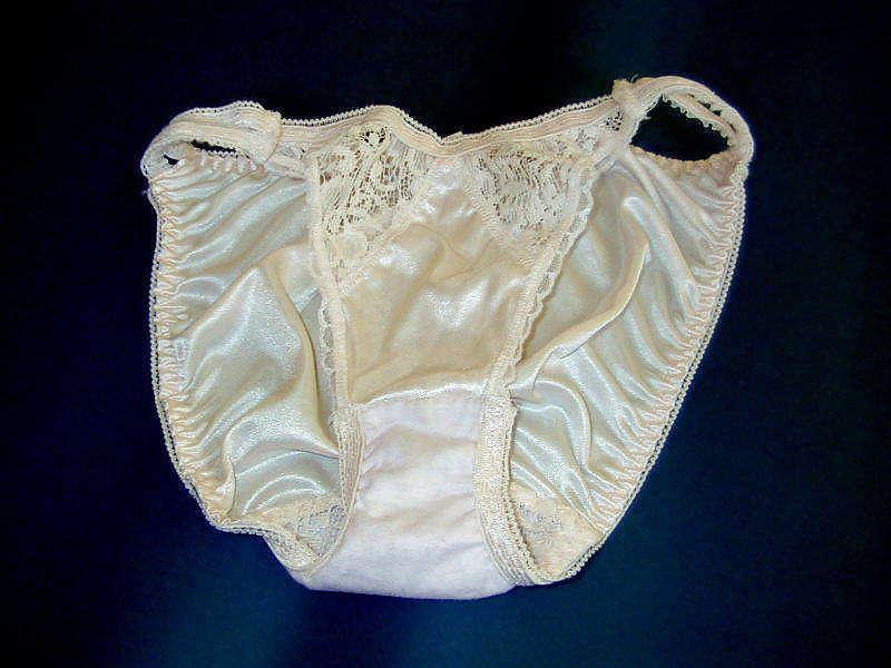 23P Nylon Panty Scans Pics