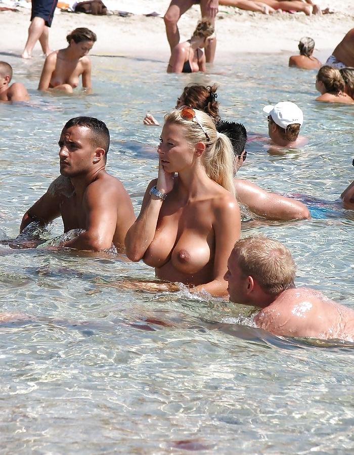 22P BEAUTY ON THE BEACH # 1