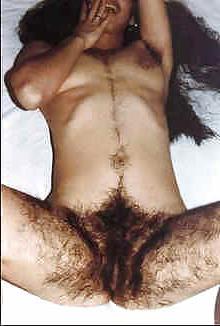 8P Oh.....so u like HAIRY PUSSY huh!?