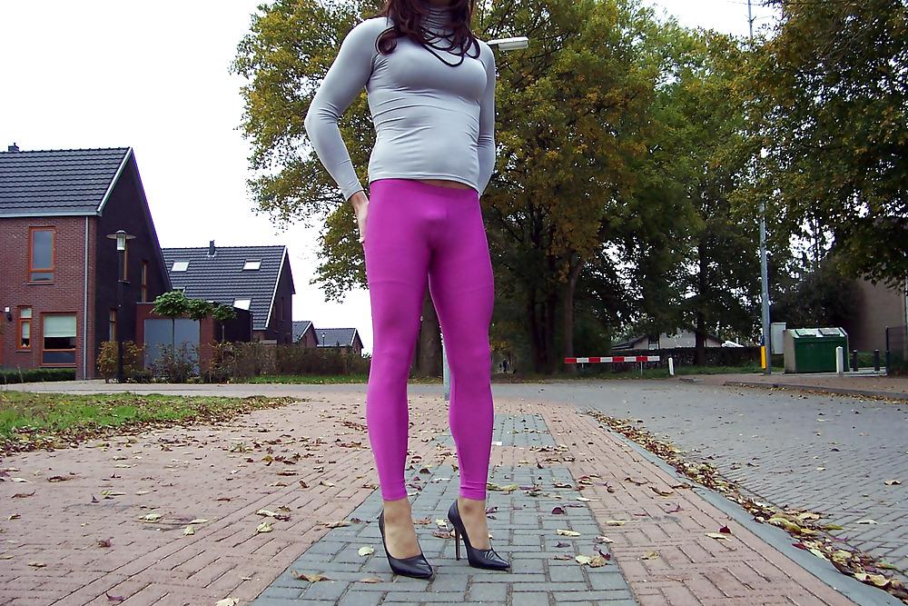 20P Public flashing..