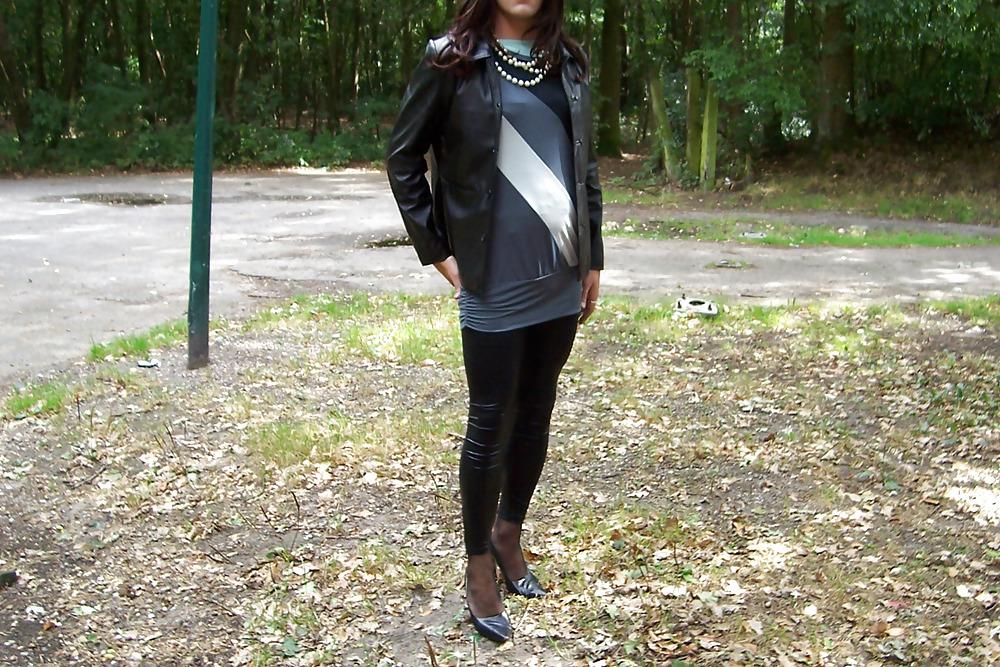 20P Public flashing..