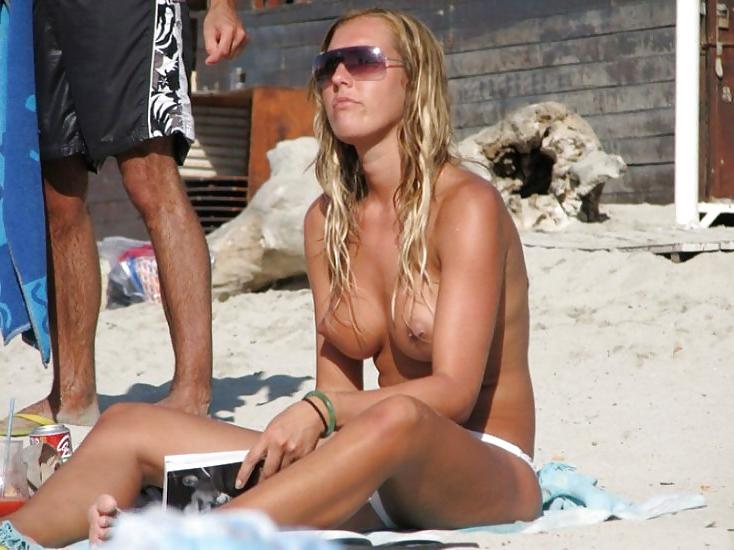 20P Beach-Boobs 4