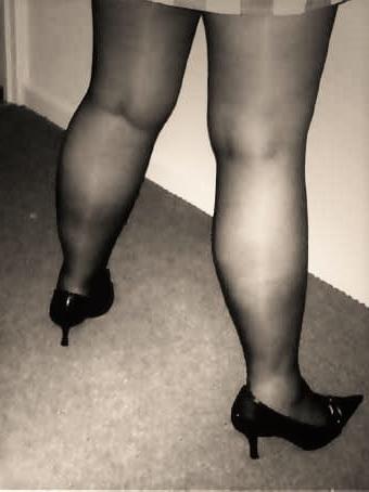 12P Nylon Clad Legs