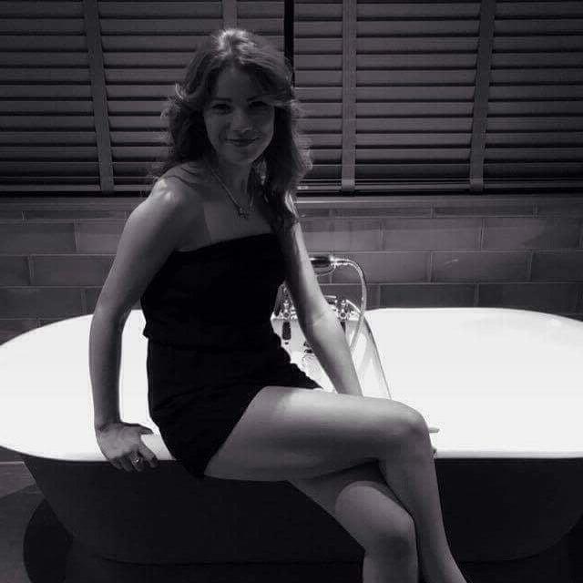 25P Scottish Hottie