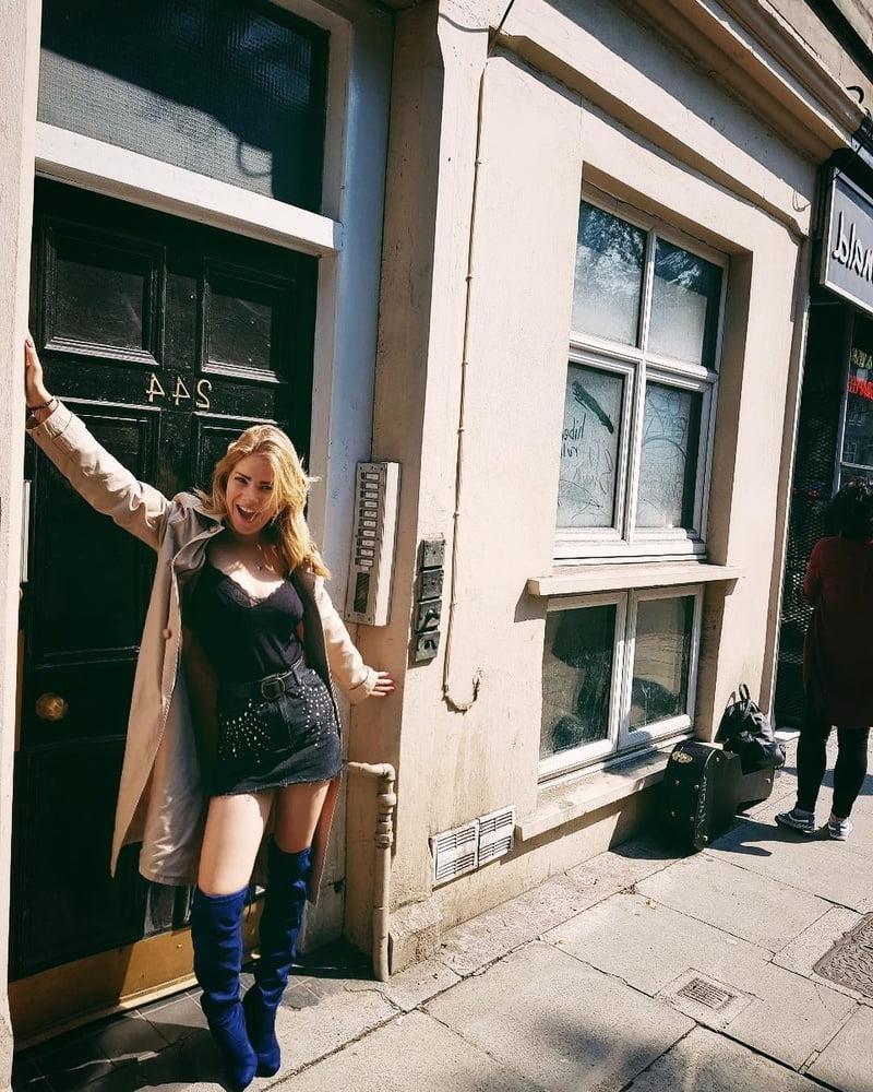 25P Scottish Hottie