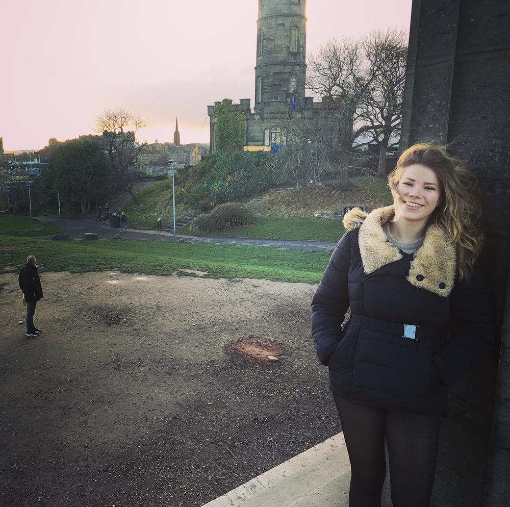 25P Scottish Hottie